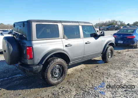 2023 Ford Bronco Black Diamond z USA, uszkodzony, nr VIN 1FMEE5BP7PLC17242